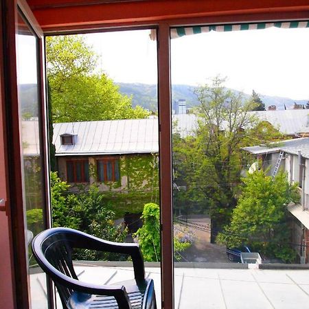 Green Stairs Guest House Tbilisi Luaran gambar