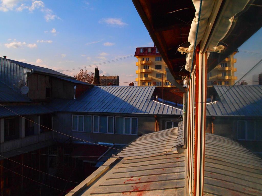 Green Stairs Guest House Tbilisi Bilik gambar