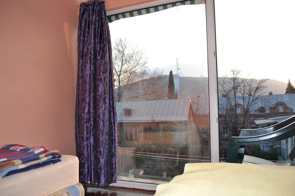 Green Stairs Guest House Tbilisi Luaran gambar