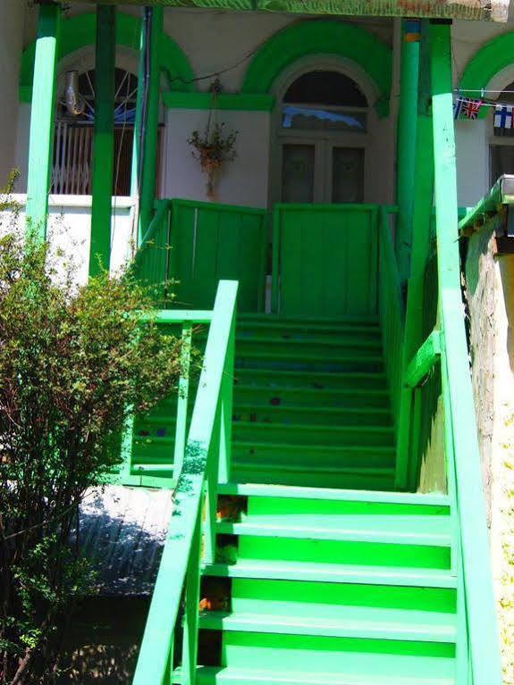 Green Stairs Guest House Tbilisi Luaran gambar
