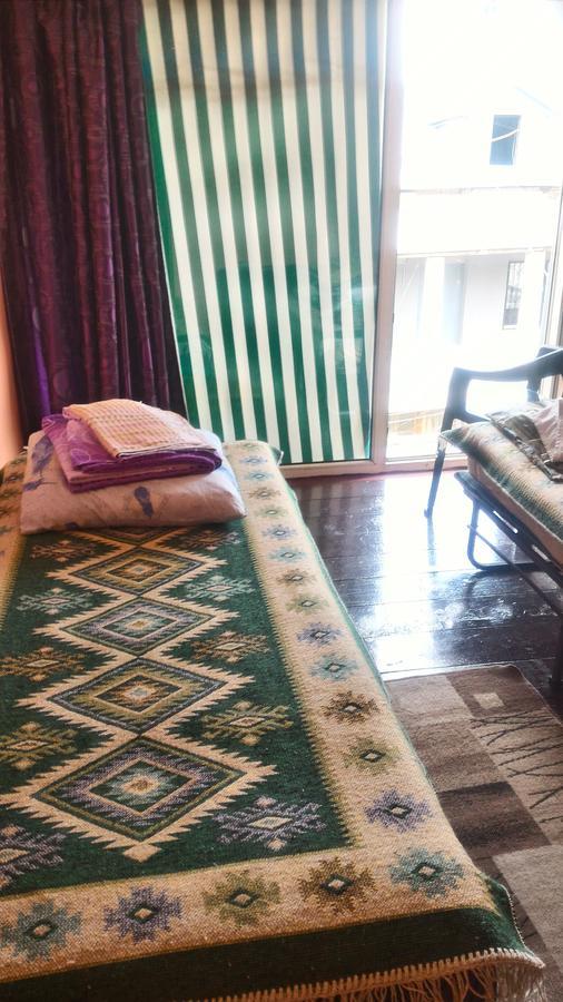 Green Stairs Guest House Tbilisi Luaran gambar