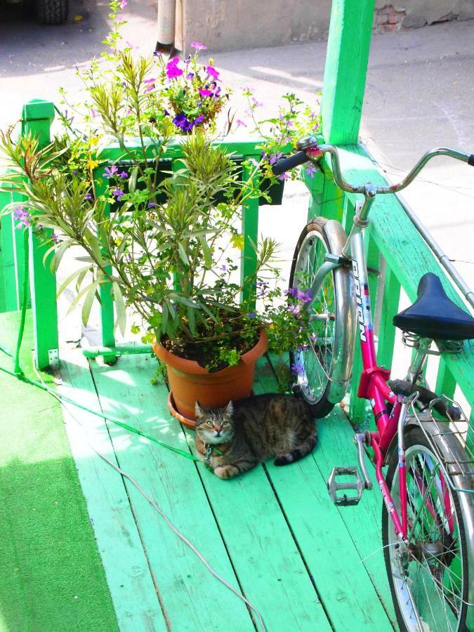 Green Stairs Guest House Tbilisi Luaran gambar